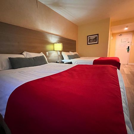 Hotel Cowansville Room photo