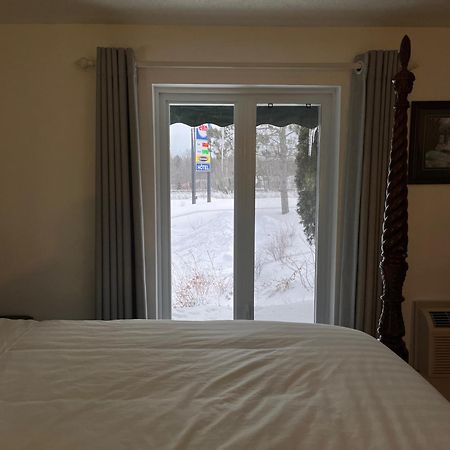 Hotel Cowansville Room photo