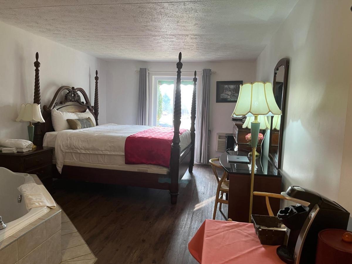 Hotel Cowansville Room photo